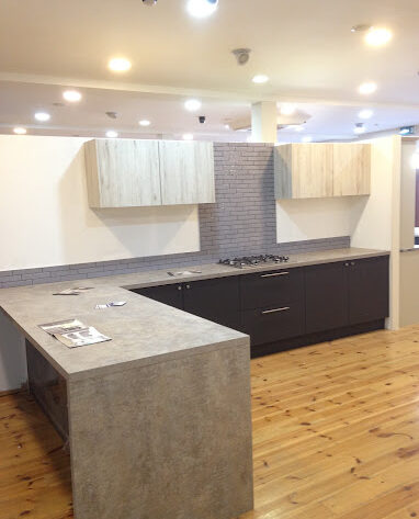 Gallery 17